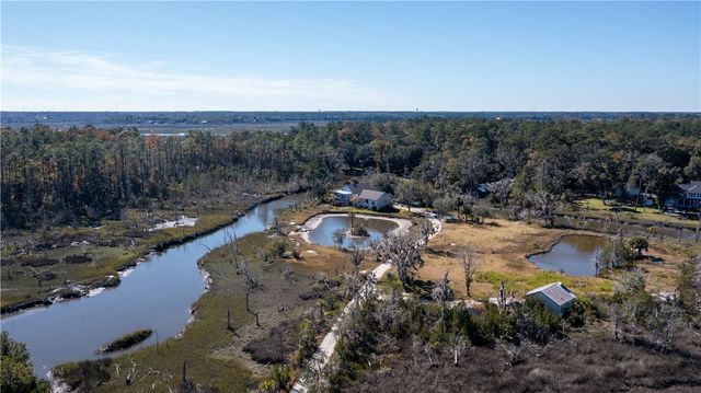 104 SHEFFIELD ISLAND Road, Woodbine, GA 31569