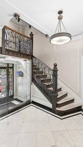 480 Central Park W Apt 1C, New York City, NY 10025