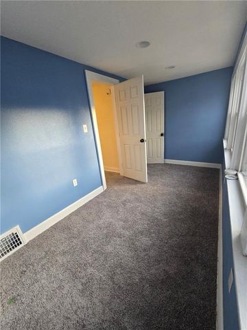 5836 Michigan Avenue, Kansas City, MO 64130