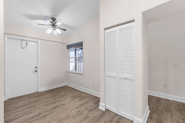 9760 Summerbrook Terrace A, Boynton Beach, FL 33437