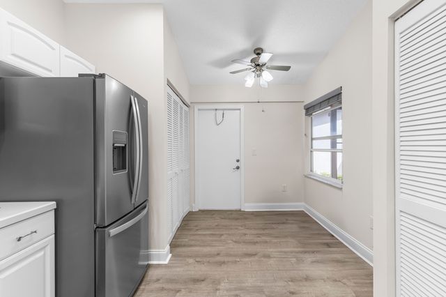 9760 Summerbrook Terrace A, Boynton Beach, FL 33437