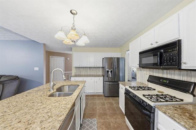 3039 Langley Close NW, Kennesaw, GA 30144