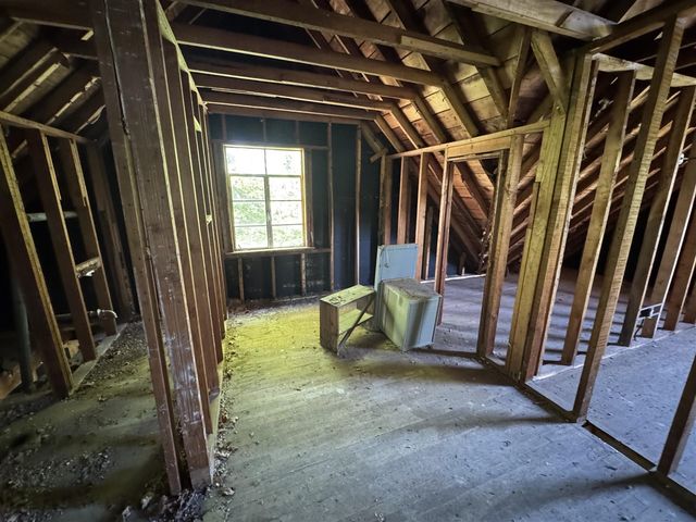 16121 Three Oaks Road, Three Oaks, MI 49128