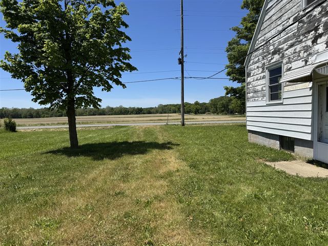 16121 Three Oaks Road, Three Oaks, MI 49128