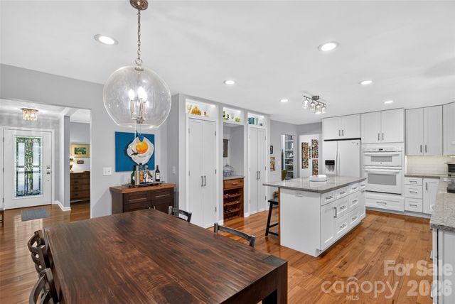 42 Timothy Lane, Candler, NC 28715