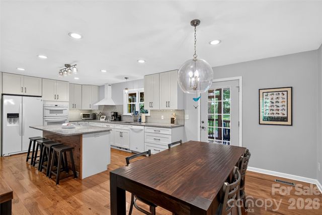 42 Timothy Lane, Candler, NC 28715