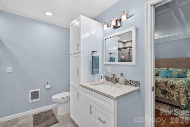 42 Timothy Lane, Candler, NC 28715