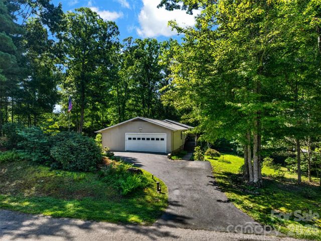42 Timothy Lane, Candler, NC 28715