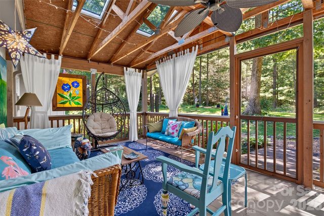 42 Timothy Lane, Candler, NC 28715