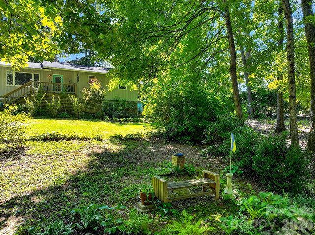 42 Timothy Lane, Candler, NC 28715