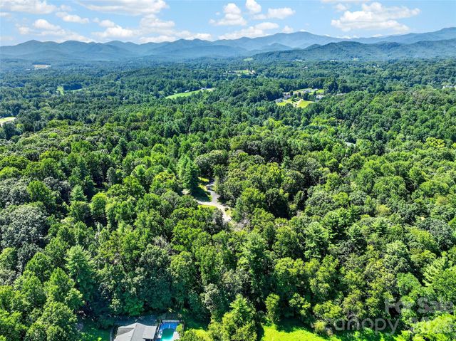 42 Timothy Lane, Candler, NC 28715