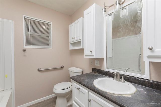 600 S 8th Street, Mcallen, TX 78501