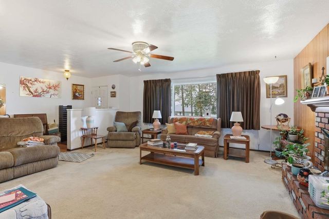 311 S ARCADIA Ave, Deer Park, WA 99006