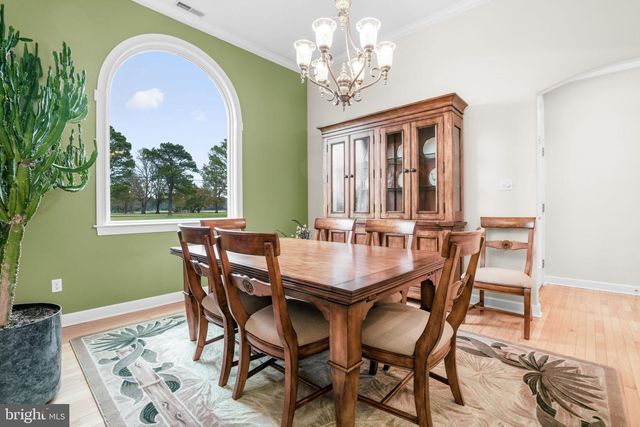 11530 COUNTRY CLUB DR, Berlin, MD 21811