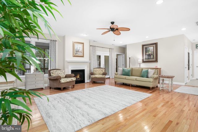 11530 COUNTRY CLUB DR, Berlin, MD 21811