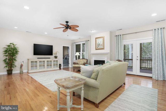 11530 COUNTRY CLUB DR, Berlin, MD 21811