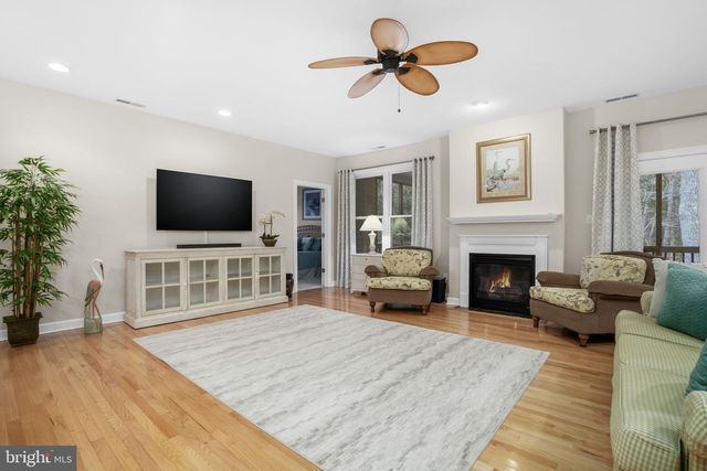 11530 COUNTRY CLUB DR, Berlin, MD 21811