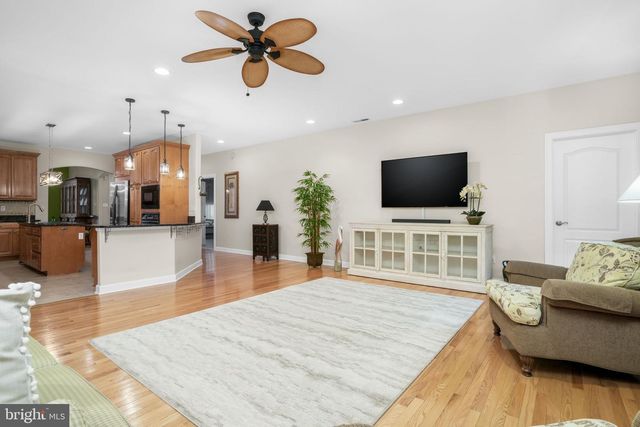 11530 COUNTRY CLUB DR, Berlin, MD 21811