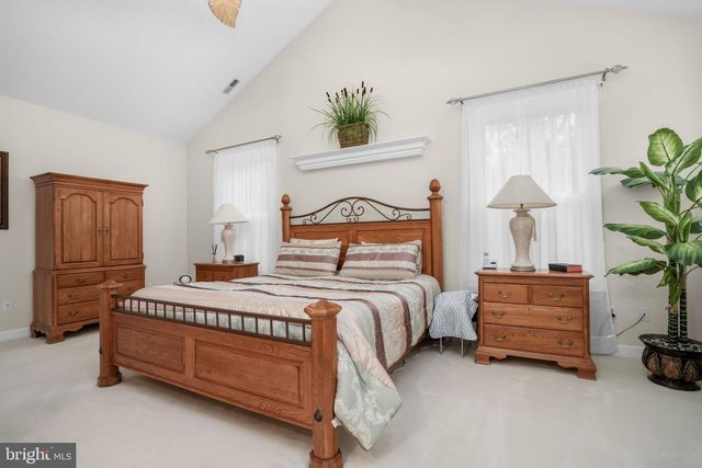 11530 COUNTRY CLUB DR, Berlin, MD 21811