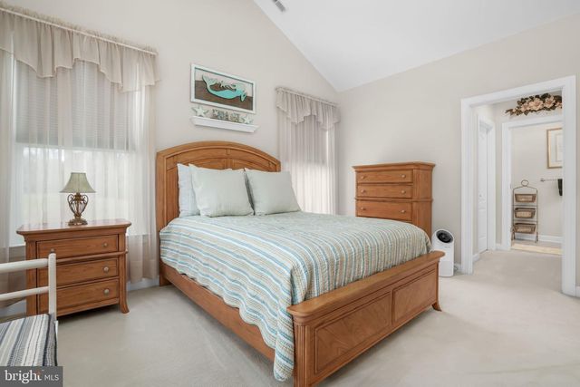 11530 COUNTRY CLUB DR, Berlin, MD 21811
