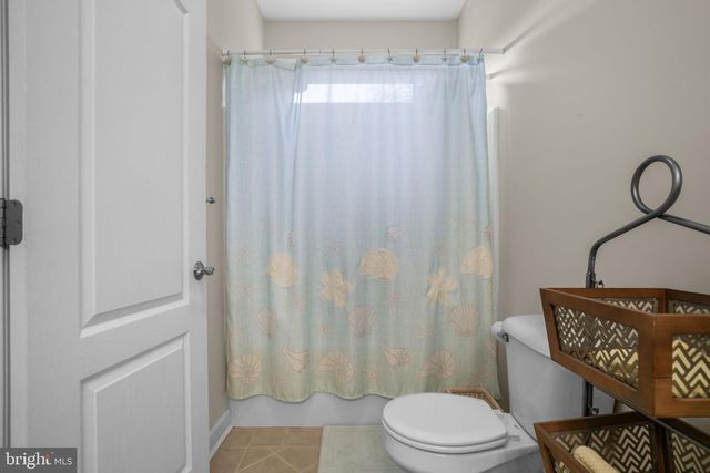 11530 COUNTRY CLUB DR, Berlin, MD 21811