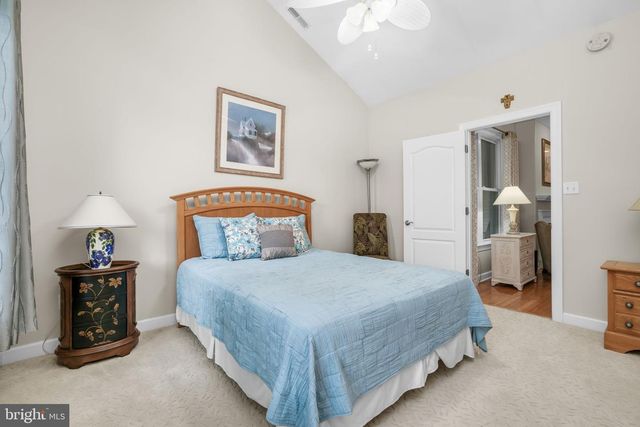 11530 COUNTRY CLUB DR, Berlin, MD 21811