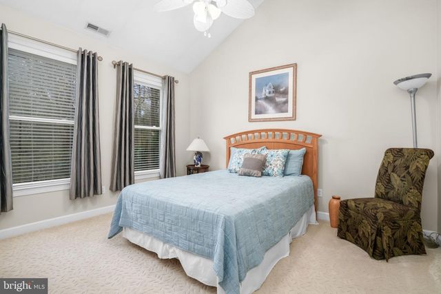 11530 COUNTRY CLUB DR, Berlin, MD 21811