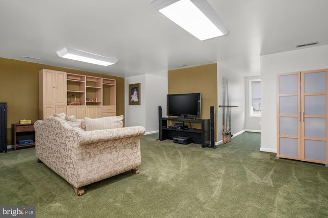 11530 COUNTRY CLUB DR, Berlin, MD 21811