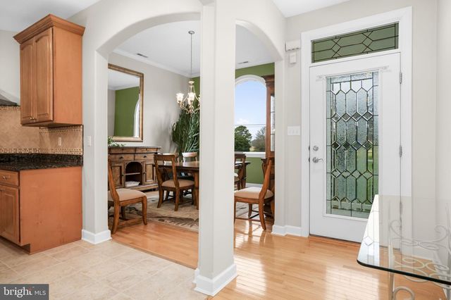 11530 COUNTRY CLUB DR, Berlin, MD 21811