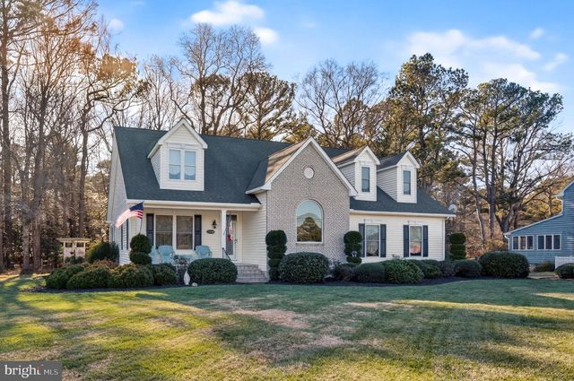 11530 COUNTRY CLUB DR, Berlin, MD 21811