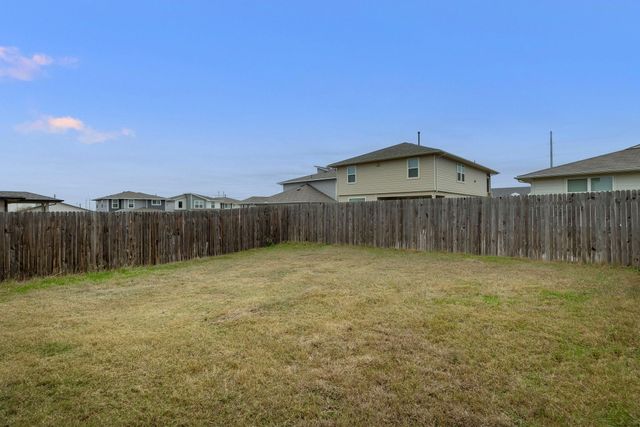 117 New Hampton WAY, San Marcos, TX 78666