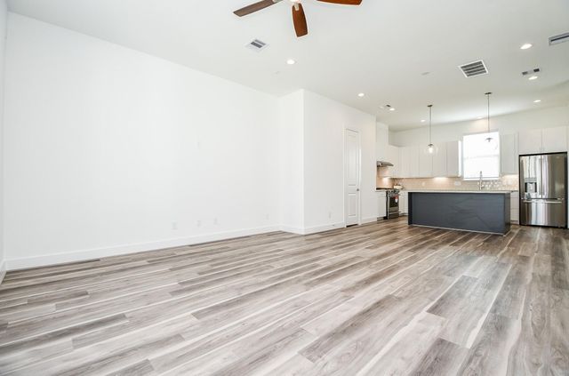 11119 Savannah Woods Lane, Houston, TX 77043