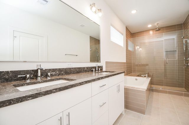 11119 Savannah Woods Lane, Houston, TX 77043