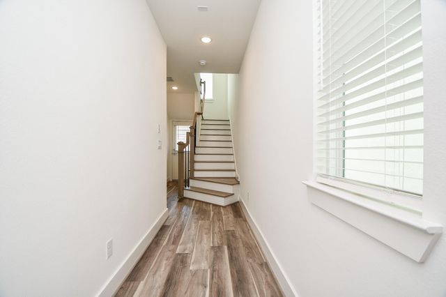 11119 Savannah Woods Lane, Houston, TX 77043
