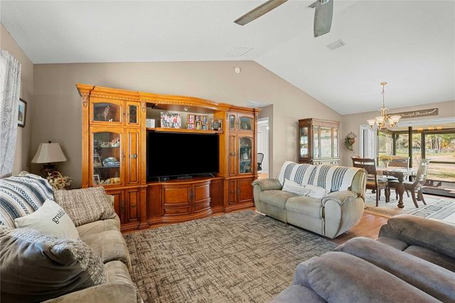 28445 DARBY ROAD, Dade City, FL 33525