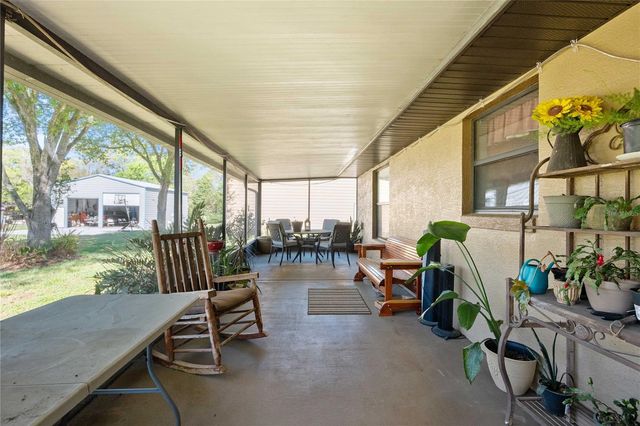 28445 DARBY ROAD, Dade City, FL 33525