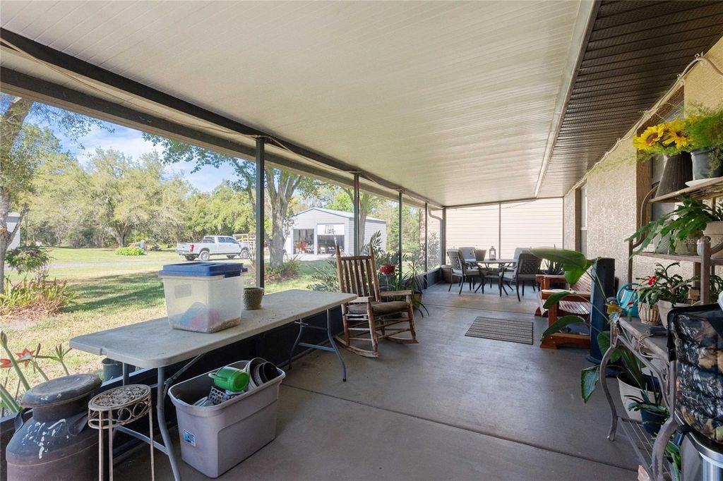 Image 21 of property listing at 28445 DARBY ROAD, Dade City, FL 33525