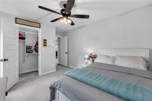 4101 Riverdale Drive, Fayetteville, AR 72701