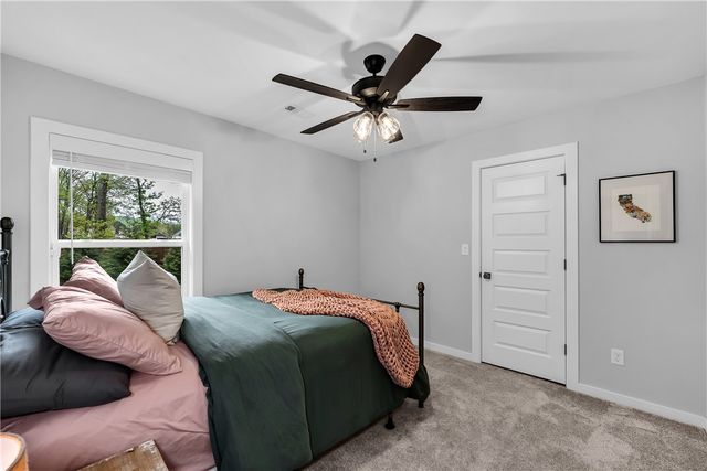 4101 Riverdale Drive, Fayetteville, AR 72701
