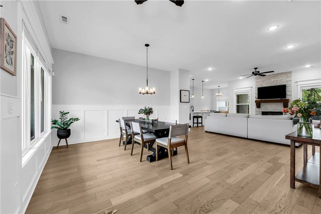 4101 Riverdale Drive, Fayetteville, AR 72701