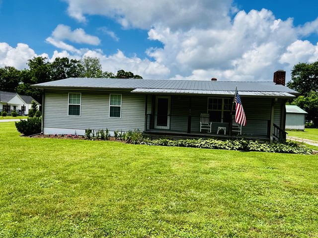 445 King St, Monteagle, TN 37356