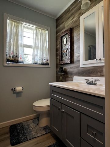 445 King St, Monteagle, TN 37356
