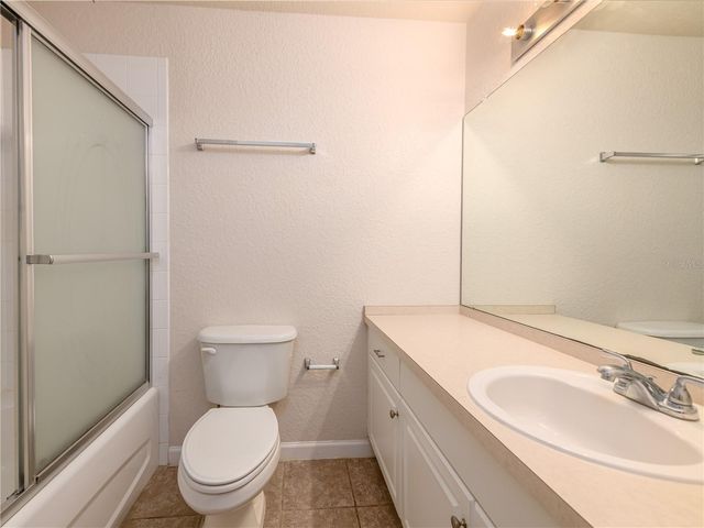 16322 PARKSTONE PALMS COURT, Tampa, FL 33647