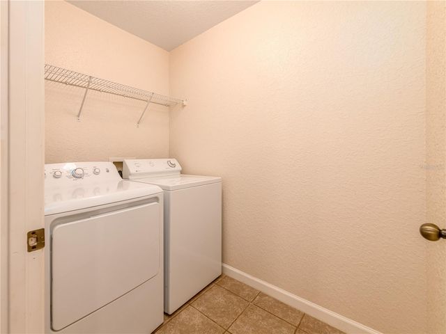 16322 PARKSTONE PALMS COURT, Tampa, FL 33647