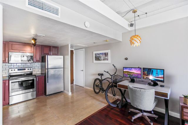 2016 Main Street 1203, Houston, TX 77002