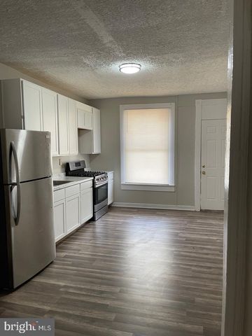 826 N KENWOOD AVE, Baltimore, MD 21205