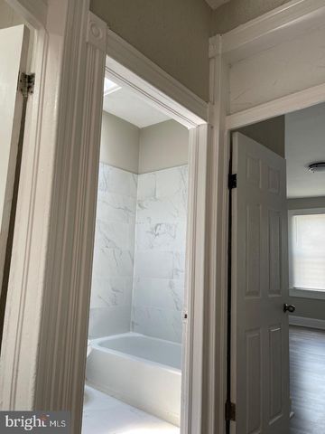 826 N KENWOOD AVE, Baltimore, MD 21205