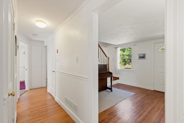 114 Conant St, Beverly, MA 01915