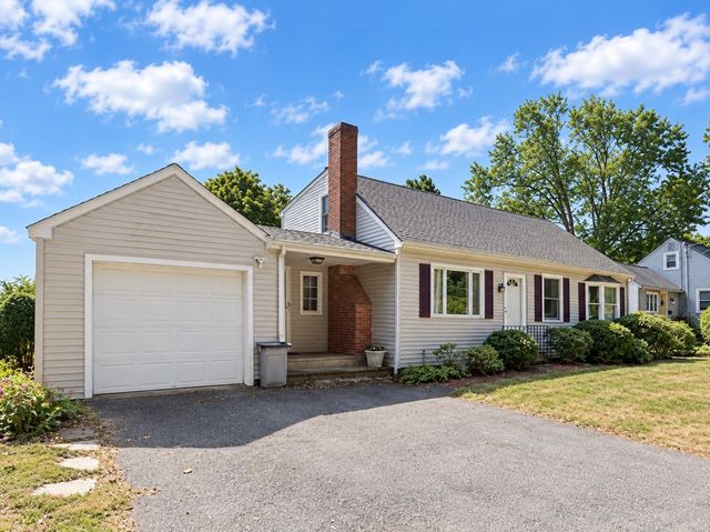 114 Conant St, Beverly, MA 01915