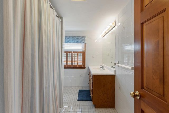 114 Conant St, Beverly, MA 01915